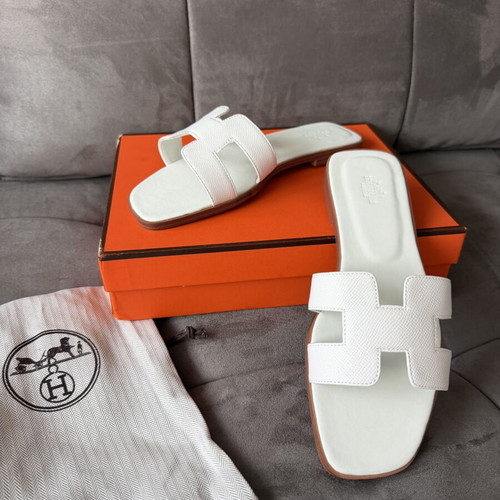 Γυναικεία παντόφλες Hermes μέγεθος 39 καινούργιες