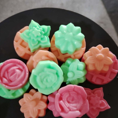 Wax melts with BUENO scent new, 15 pieces, soy wax