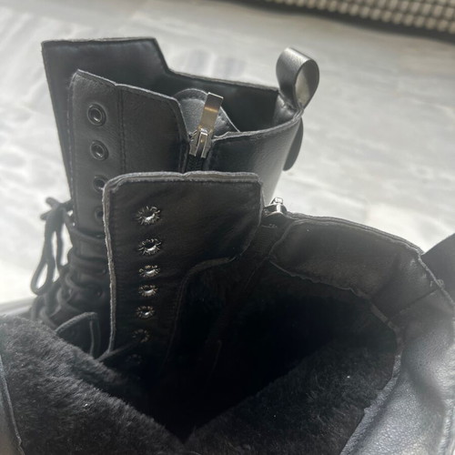 Kaiser black boots narrow fit, size 40, new