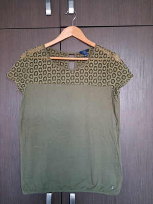 Tom Tailor blouse used, size M, olive green with lace
