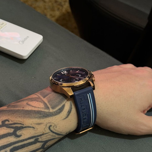 Tommy Hilfiger 1791474 wristwatch blue rosegold