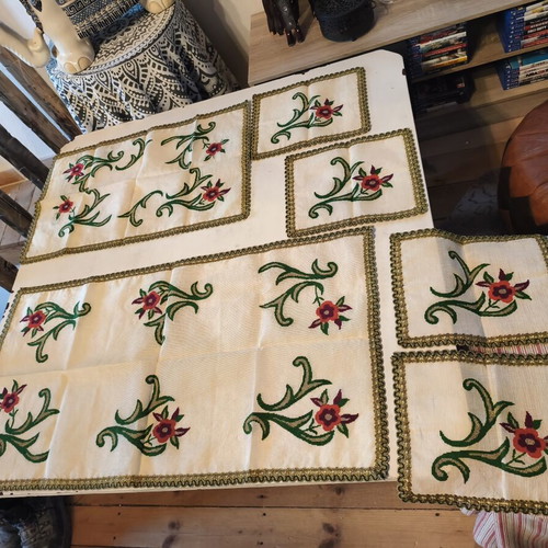Set of 6 handmade embroidered table linens with cross-stitch