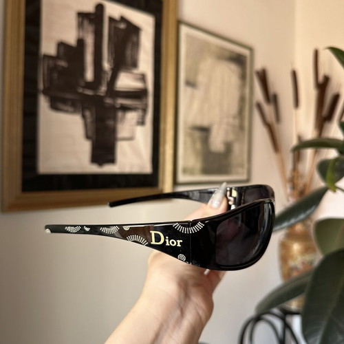 Dior vintage sunglasses black
