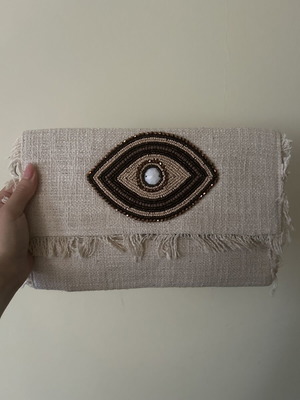 Verde summer clutch bag like new, beige fabric with strap
