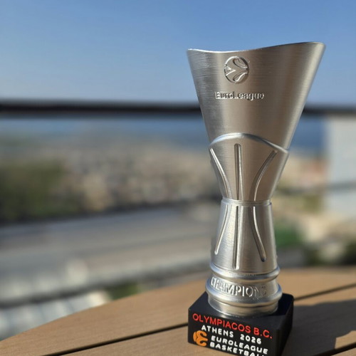 Euroleague Olympiacos Trophy 27 cm with gift keychain