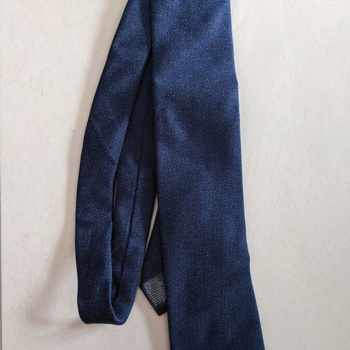 C&A tie new, blue