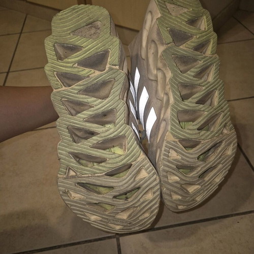 Adidas Switch athletic shoes used, grey-green with reflective details, size 41