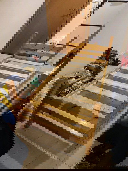 Μονό κρεβάτι με στρώμα 190x90