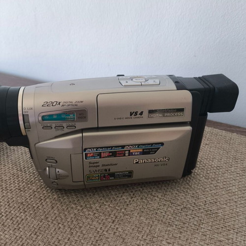 Panasonic video camera like new with all accessories and manual