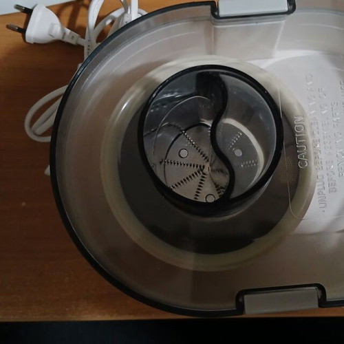 Altepa juicer T-323 150w like new