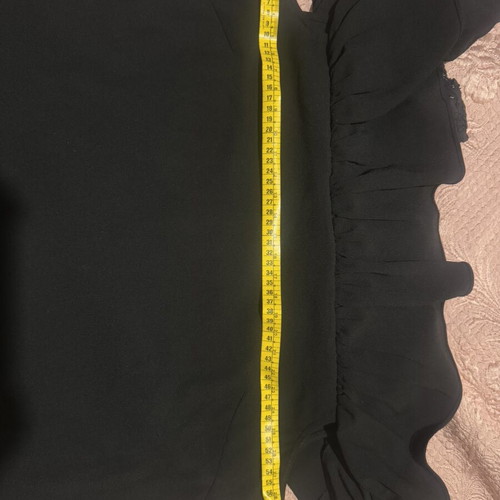 H&M black dress with ruffles and lace size 44 midi length like new
