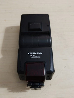 Cullman 40AF Powerzoom Flash for Nikon F AF, like new