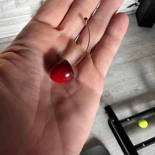 Cherry earrings new, sturdy model
