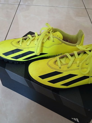 Adidas football shoes, yellow, sizes 35-36