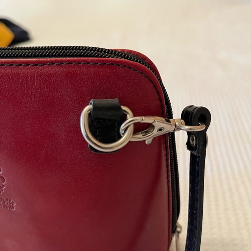 Vera Pelle red crossbody bag like new