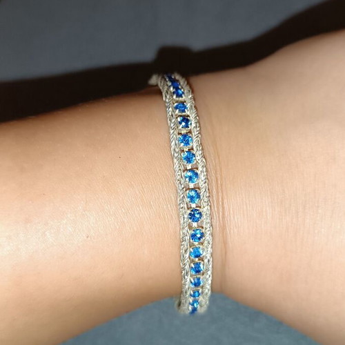 Jewelry set bracelet and necklace white silver with sapphire stones used
