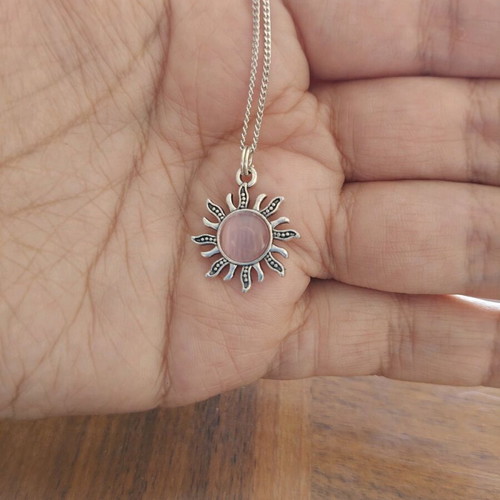 Sun pendant with chain and pink stone new