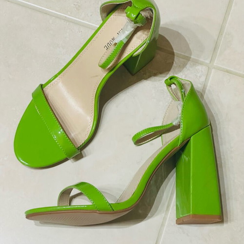 Laura Mode green sandals new size 39