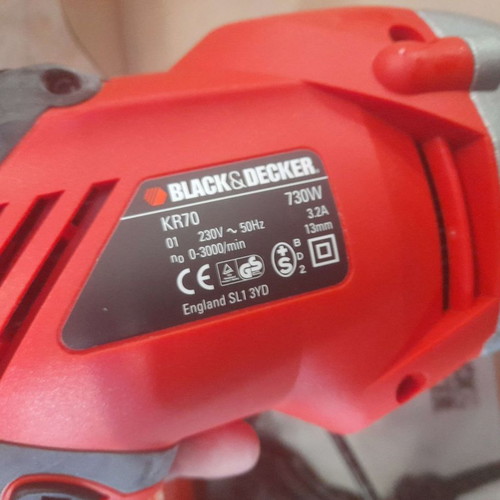 Black & Decker Κρουστικό Δράπανο 730W KR70 καινούργιο