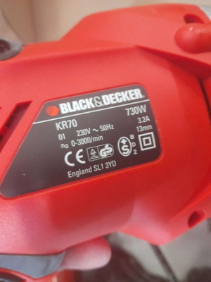 Black & Decker Κρουστικό Δράπανο 730W KR70 καινούργιο