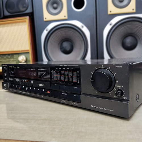 Technics SA-160 Stereo Amplifier 2x40W RMS used with phono input