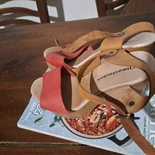 Sandals size 36 like new, multicolored