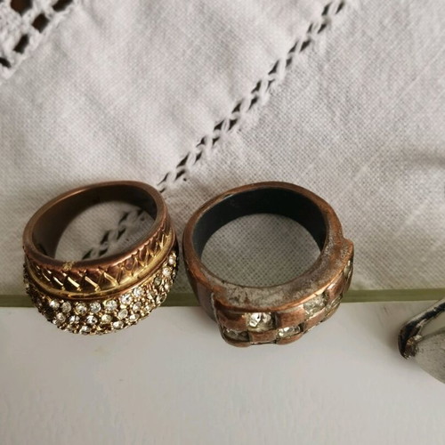 Rings like new, all together