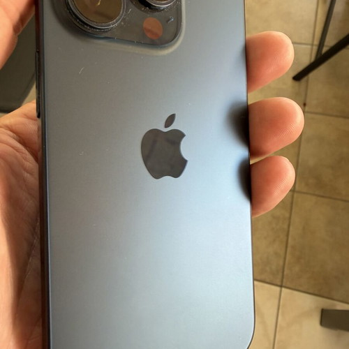 iPhone 15 Pro Blue Titanium like new, 128GB, 87% battery health