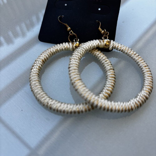 Hoop earrings beige with rope new