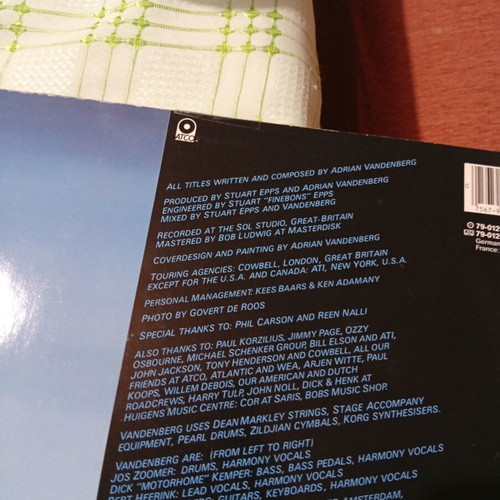 Vandenberg Heading For A Storm vinyl record like new, rock