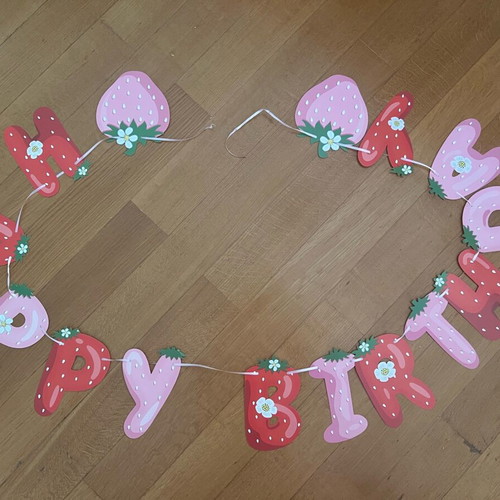 Birthday decoration set with strawberry theme like new