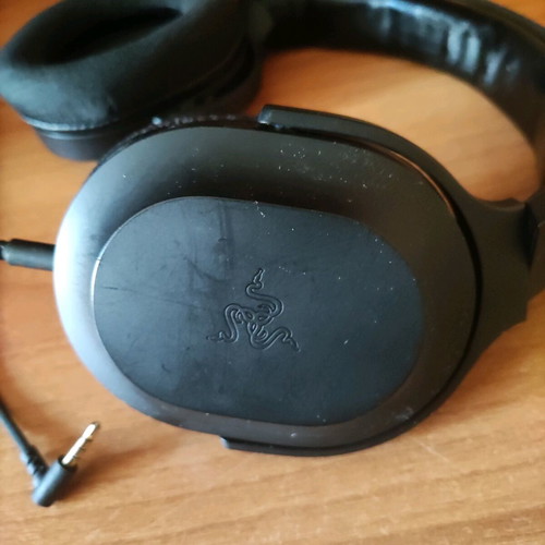 Razer Barracuda X used wired gaming headphones