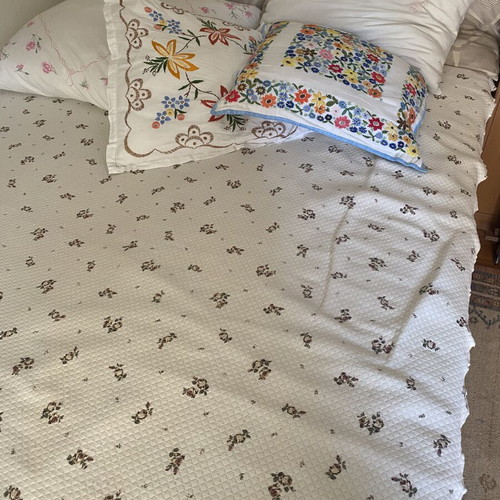 Chi Strom double bed 160x200 with storage and mattress