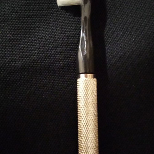 Men's collectible set new with razor and toothbrush