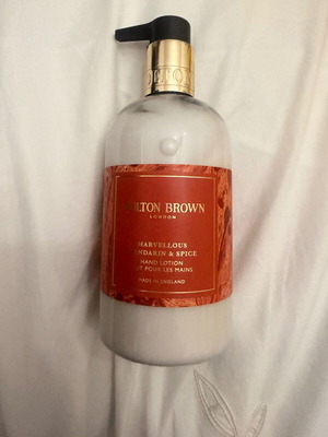 Molton Brown Marvellous Mandarin & Spice λοσιόν χεριών σαν καινούργιο 300ml
