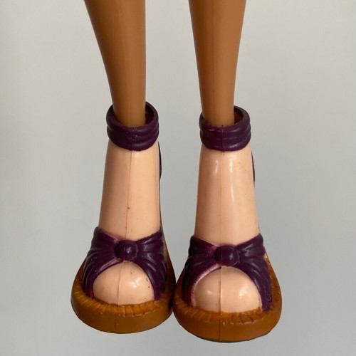 Vintage Mattel Barbie My Scene Spring Break Nolee shoes used