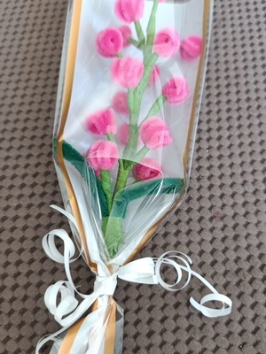 Nora Art Handmade Flowers from Chenille Stems, New