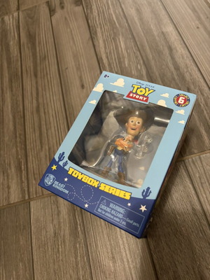 Toy Story Woody figure Beast Kingdom Toybox Series new sealed