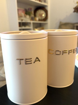 Butlers tea and coffee storage jars set like new, metal kitchen containers