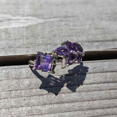 Silver ring with amethyst new, adjustable size