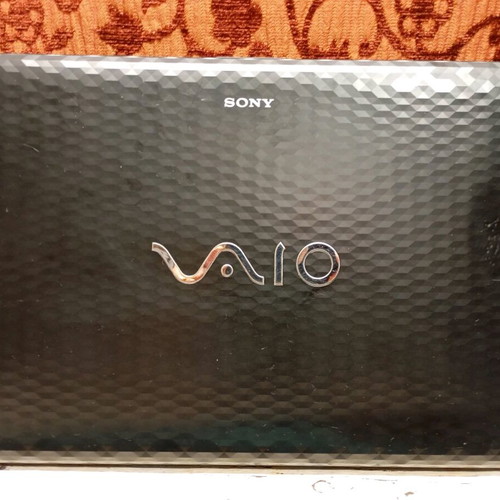 Laptop Sony VAIO 15.5" used, SSD 240GB, RAM 8GB
