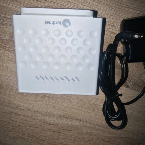 Router ZTE ZXHN H108N PSTN like new