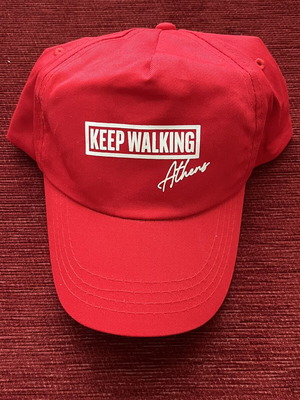 Johnnie Walker Hat red, new with Keep Walking logo
