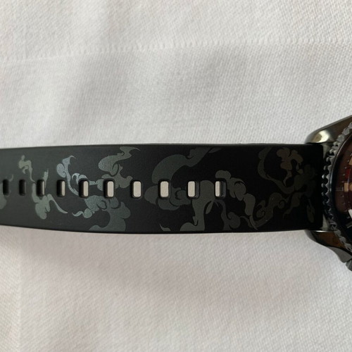Seiko 5 x One Piece Luffy Limited Edition SRPH65K1F like new