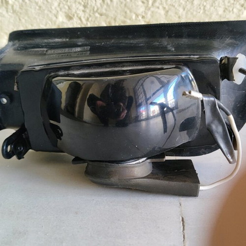 Right fog light VESTATEC for Toyota Corolla EE101 new
