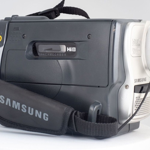 Samsung VP-L610 (PAL) 8mm Hi8 Camcorder used, battery and charger included