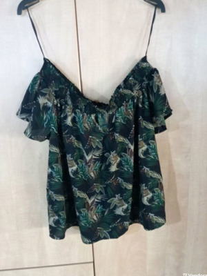 Pink Woman short-sleeve blouse like new, tropical leaf print, size L