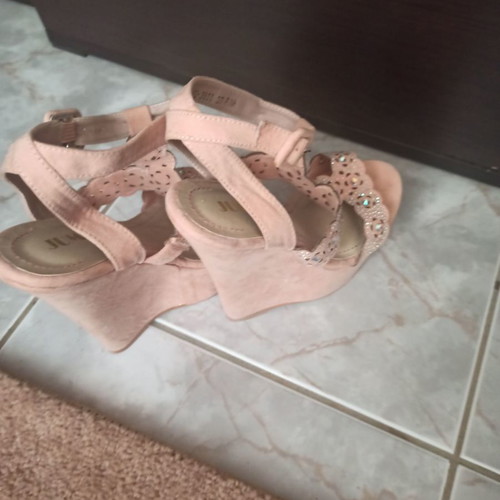 Pink pastel platform shoes new, soft fabric, size 37, heel height 12.5cm