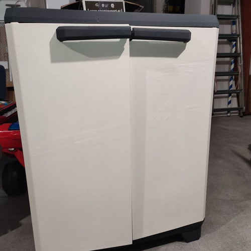 Plastic wardrobe used, dimensions approx. 100x60x40