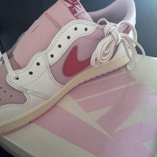 Jordan 1 Low OG SP Travis Scott Sail Tropical Pink sneakers new, EU 45.5